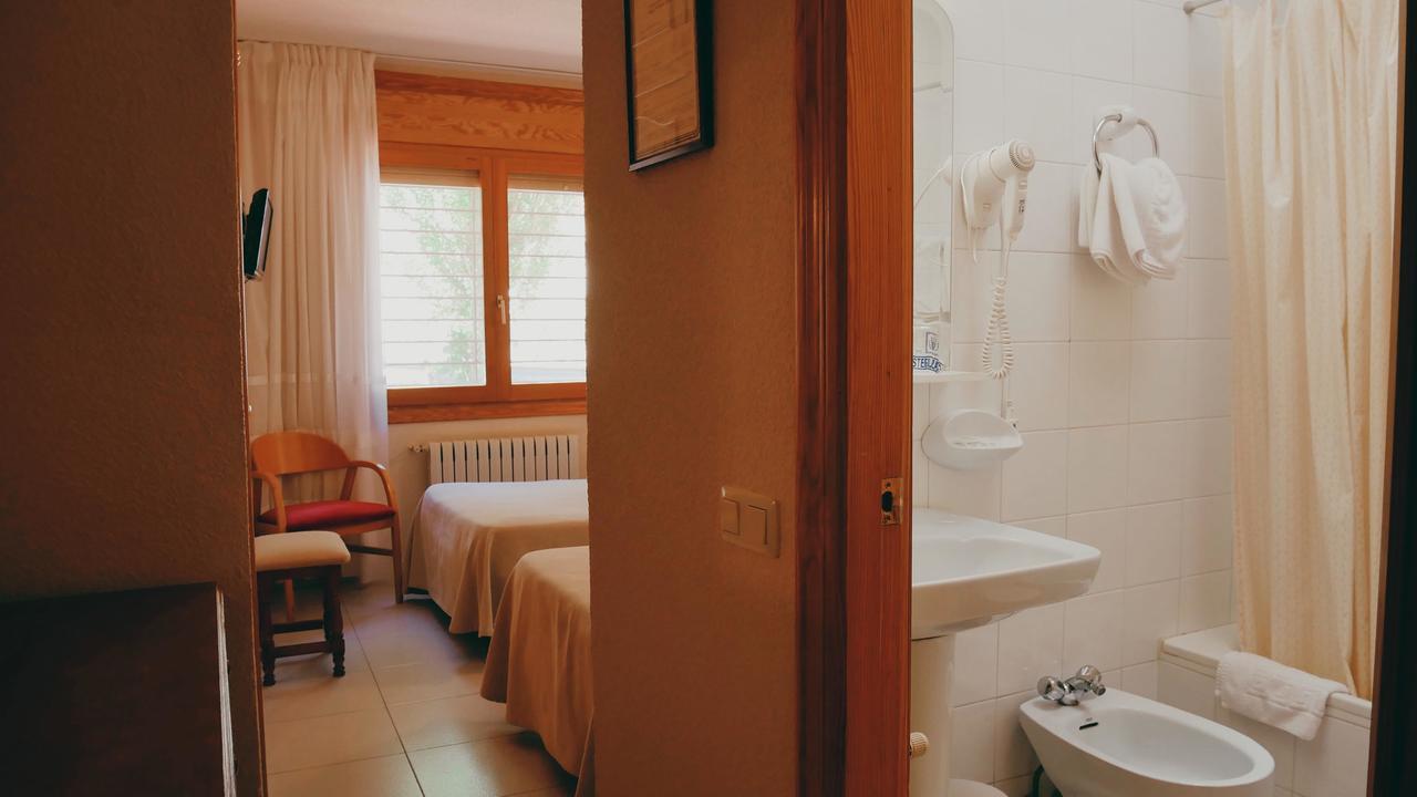 Hotel Balneario De Tus Yeste Zewnętrze zdjęcie