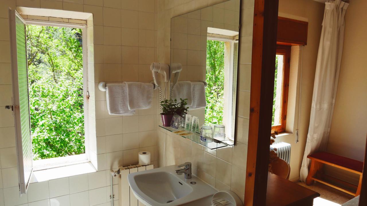 Hotel Balneario De Tus Yeste Zewnętrze zdjęcie