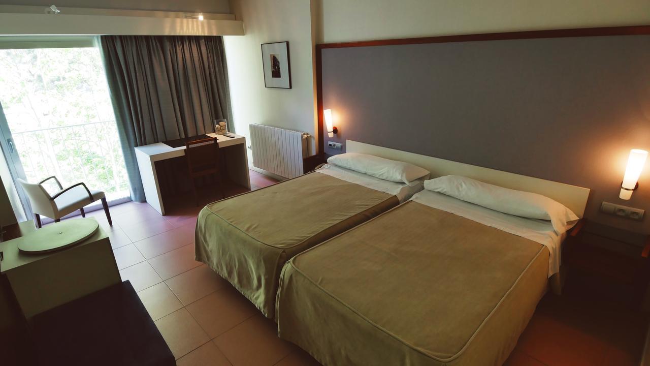 Hotel Balneario De Tus Yeste Zewnętrze zdjęcie